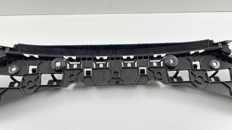 8811345 20-23 TOYOTA SUPRA REAR BUMPER BRACKET SUPPORT MOUNT BRACE BEAM 8811345 OEM