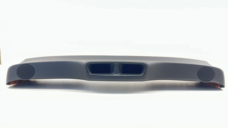 987.645.564.01 / 987 645 564 01 / 98764556401 05-12 PORSCHE BOXSTER 987 REAR SUBWOOFER BASSBOX SPEAKER BOSE TERRACOTTA O