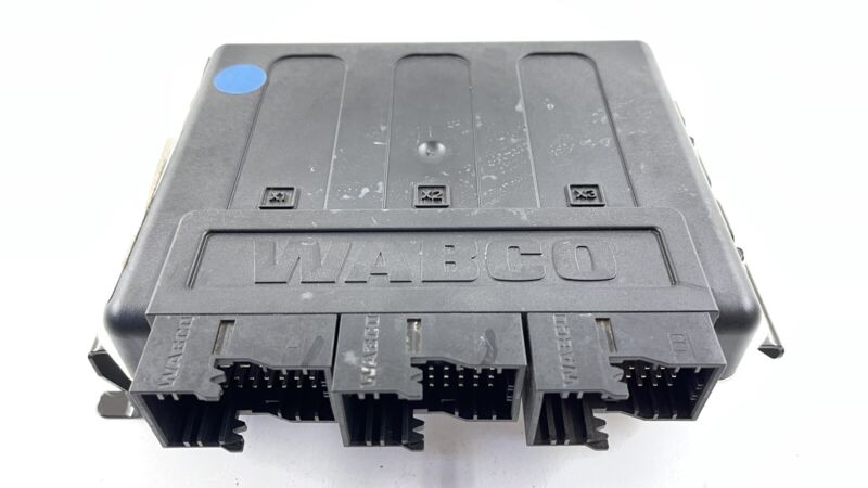 68354198AJ 19-22 DODGE RAM 2500 3500 AIR SUSPENSION CONTROL MODULE 68354198AJ OEM