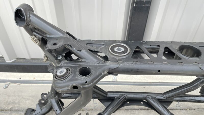 15-20 BMW M2 M3 M4 REAR SUBFRAME SUB FRAME CROSSMEMBER CRADLE OEM