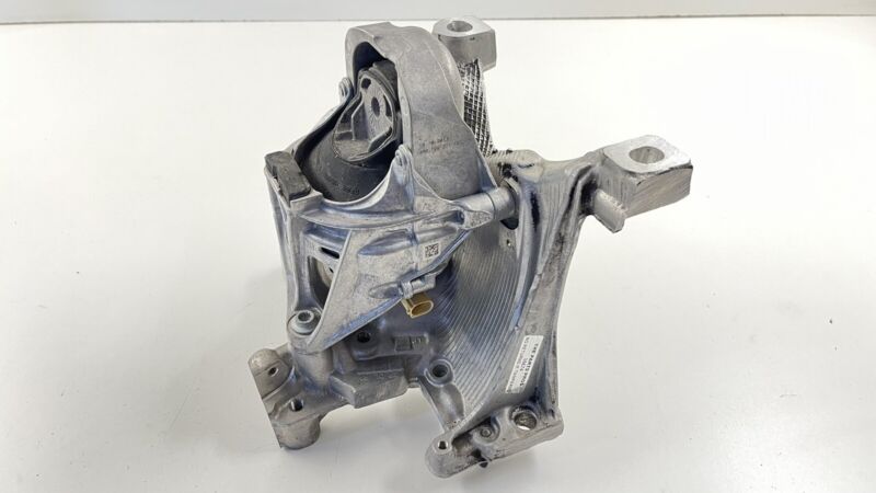 4M0 199 371 FG / 4M0199371FG 18-23 AUDI S4 S5 DRIVER LEFT MOTOR ENGINE MOUNT SUPPORT BRACKET OEM