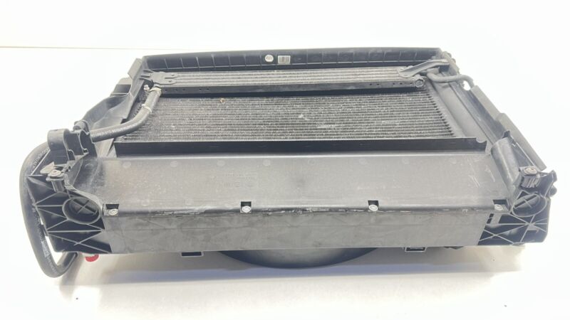 2 282 501 / 2282501 06-10 BMW M6 E63 E64 RADIATOR CONDENSER COOLING FAN ASSEMBLY OEM