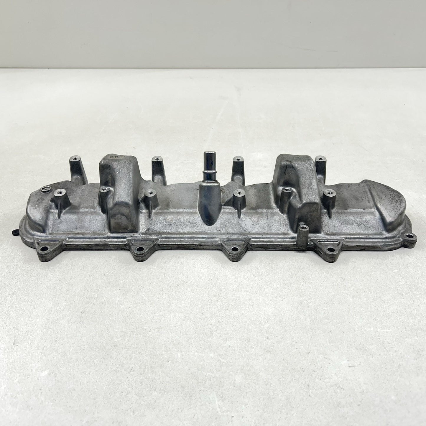 Does Not Apply 16-24 CHEVROLET CAMARO SS LT1 PASSENGER RIGHT SIDE MOTOR ENGINE VALVE COVER OEM