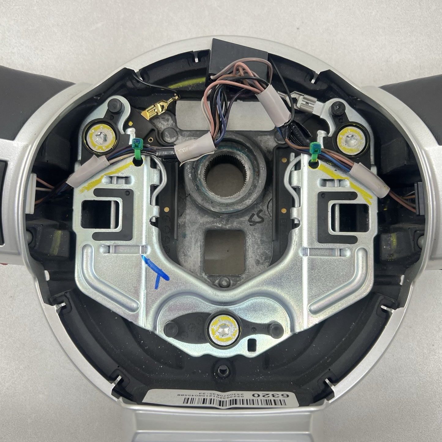 92245960 10-11 CHEVROLET CAMARO SS DRIVER STEERING WHEEL WITH PADDLE SHIFTERS LEATHER OEM