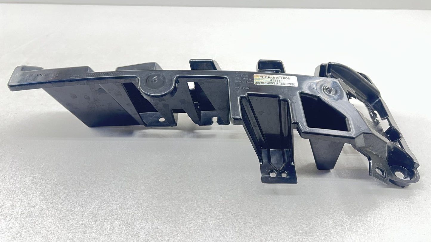 PR3B-17D960-A / PR3B 17D960 A / PR3B17D960A 24-25 FORD MUSTANG GT RIGHT REAR BUMPER BRACKET SUPPORT MOUNT PR3B-17D960-A
