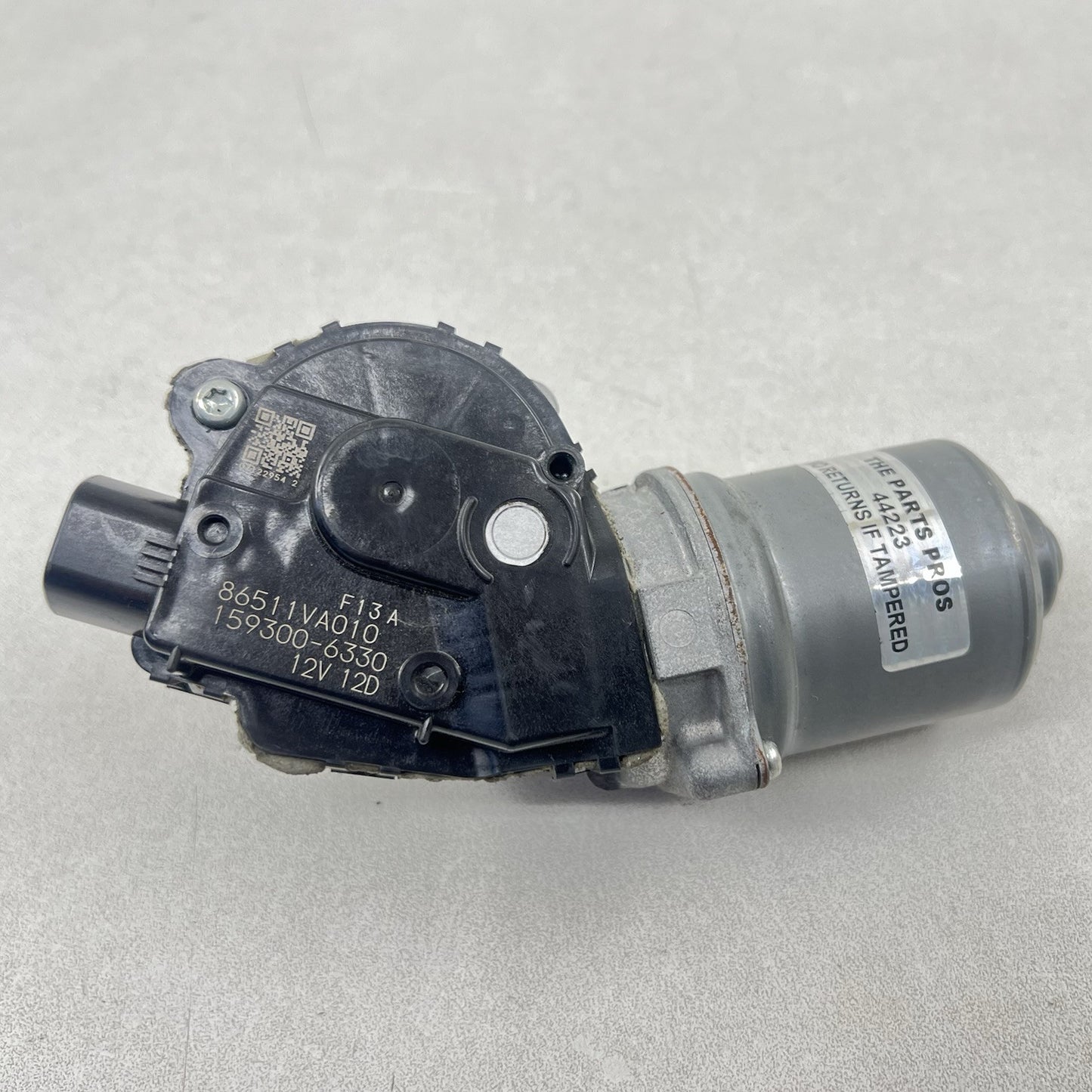 159300-6330 15-21 SUBARU WRX OR STI FRONT WINDSHIELD WIPER MOTOR 86511VA010 OEM