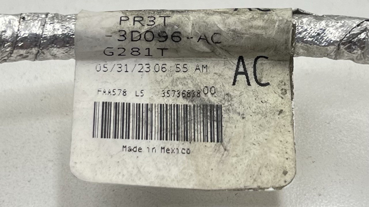 PR3T-14290 / PR3T 14290 / PR3T14290 2024 FORD MUSTANG GT ENGINE BAY WIRE HARNESS CABLE W/ FUSE BOX PR3T-14290-PE OEM