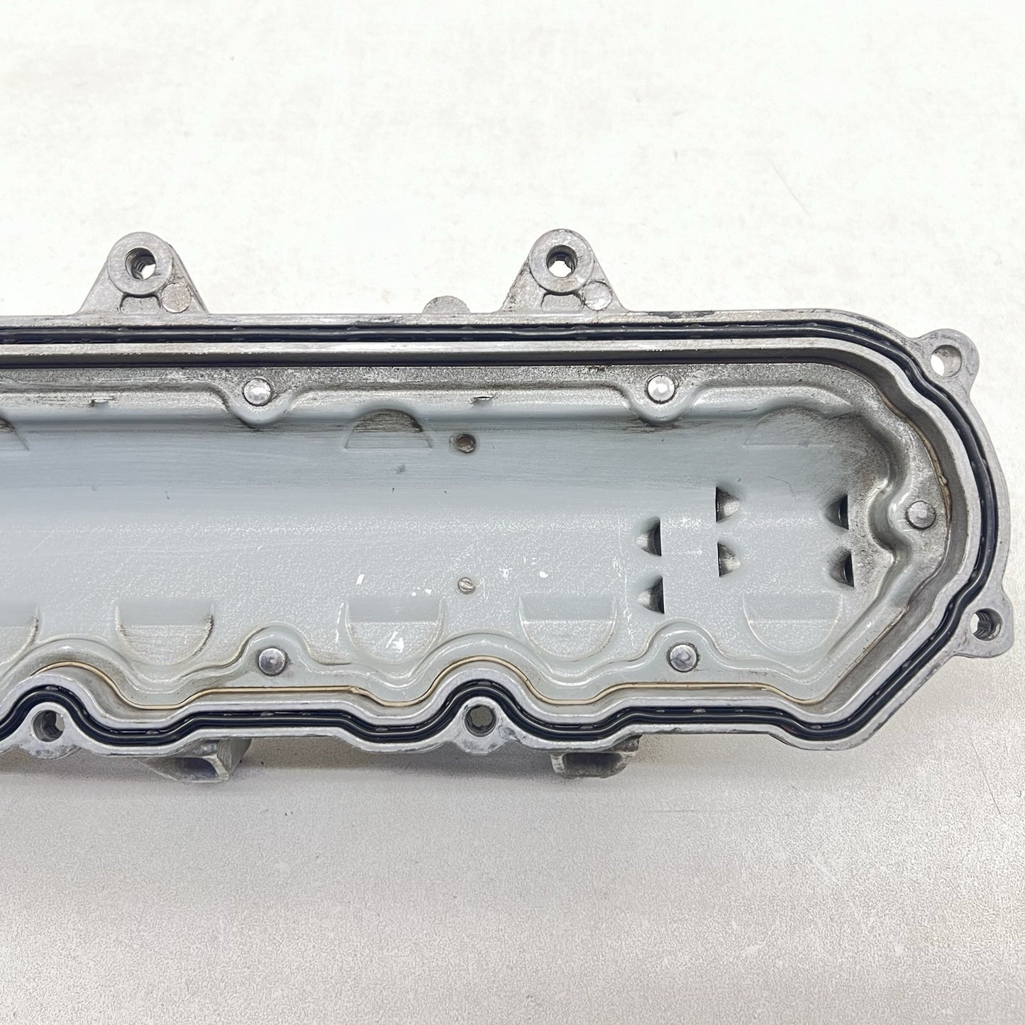 Does Not Apply 16-24 CHEVROLET CAMARO SS LT1 PASSENGER RIGHT SIDE MOTOR ENGINE VALVE COVER OEM
