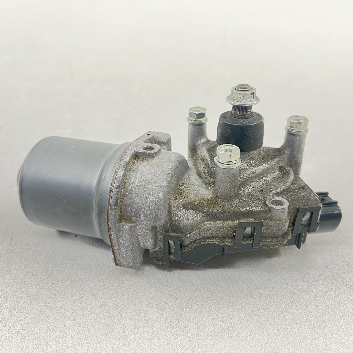 159300-6330 15-21 SUBARU WRX OR STI FRONT WINDSHIELD WIPER MOTOR 86511VA010 OEM