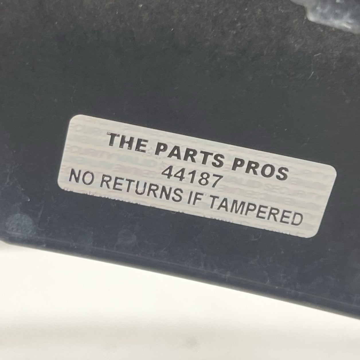 92242526 10-13 CHEVROLET CAMARO SS FRONT BUMPER UPPER GRILLE GRILL TRIM 92242526 OEM