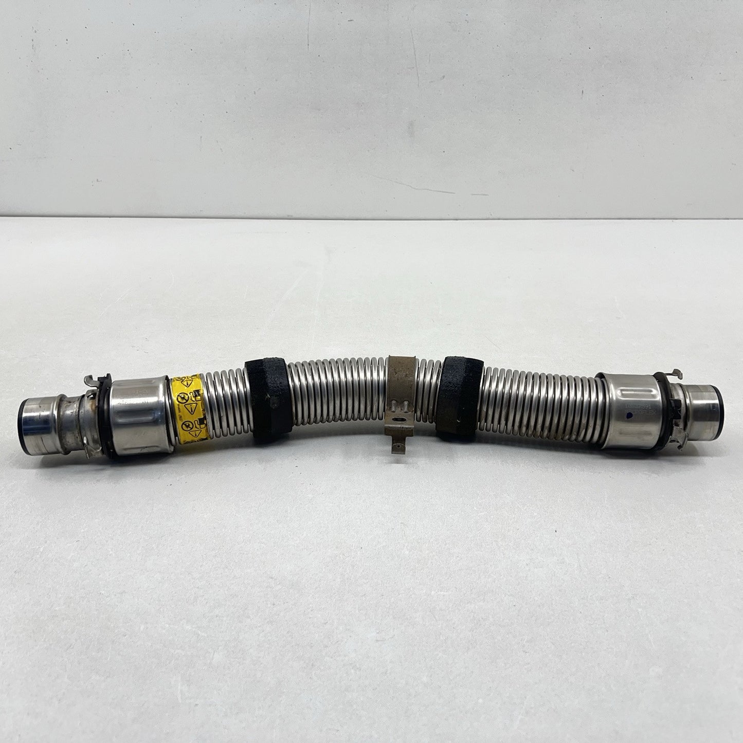 01-04 CHEVROLET CORVETTE C5 Z06 GASOLINE GAS TANK FUEL CROSSOVER HOSE PIPE OEM