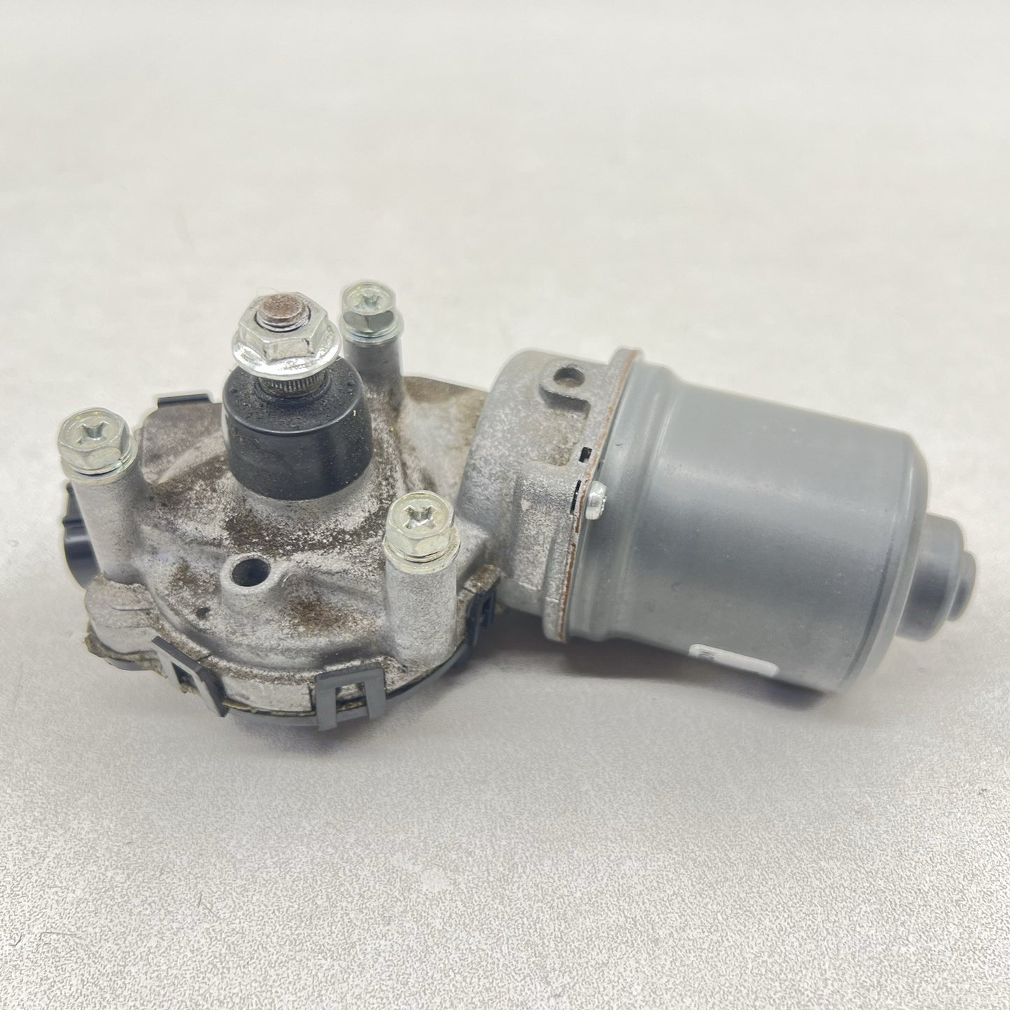 159300-6330 15-21 SUBARU WRX OR STI FRONT WINDSHIELD WIPER MOTOR 86511VA010 OEM