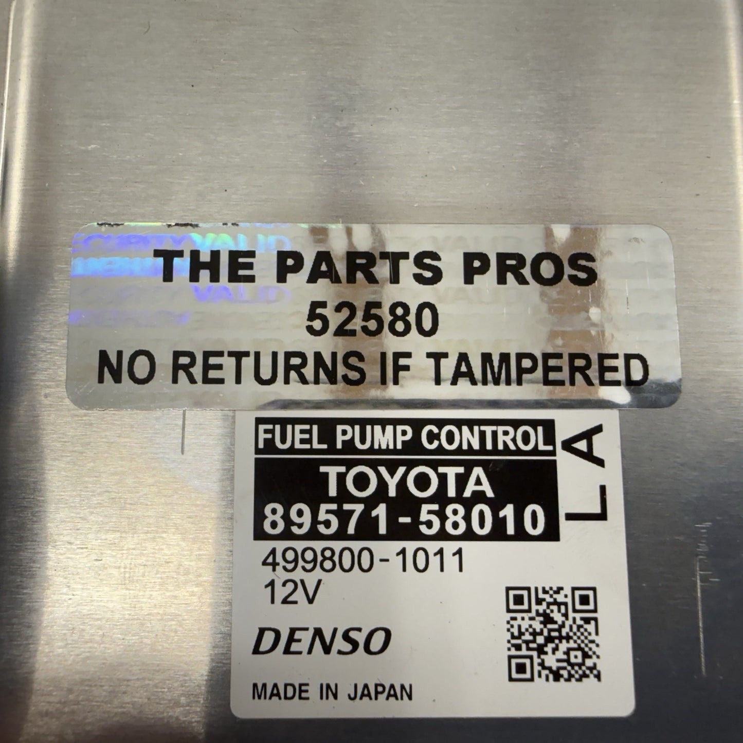 16-26 Lexus IS300 IS350 IS500 Fuel Pump Control Module 89571-58010 OEM