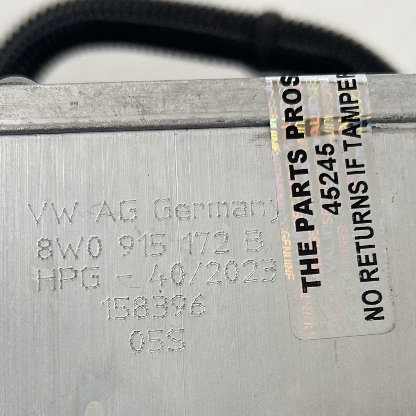 21-24 AUDI A4 AUXILIARY ELECTRICAL BATTERY ASSEMBLY WITH CABLES OEM