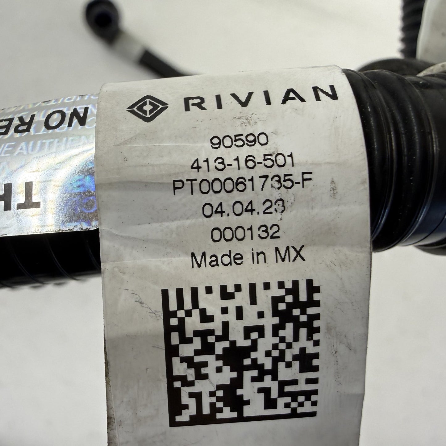 2022-2024 Rivian R1S Front Radiator Support Water Coolant Pump Hose Pipe Set OEM