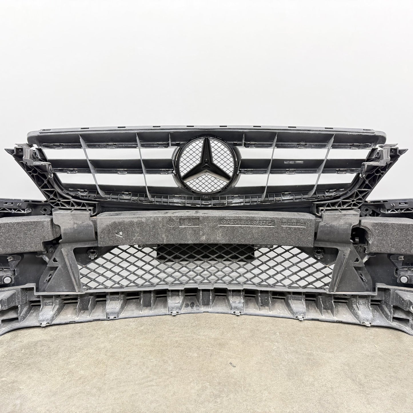 2012-2014 Mercedes C250 C300 C350 W204 Front Bumper Cover Complete W/ Grill OEM