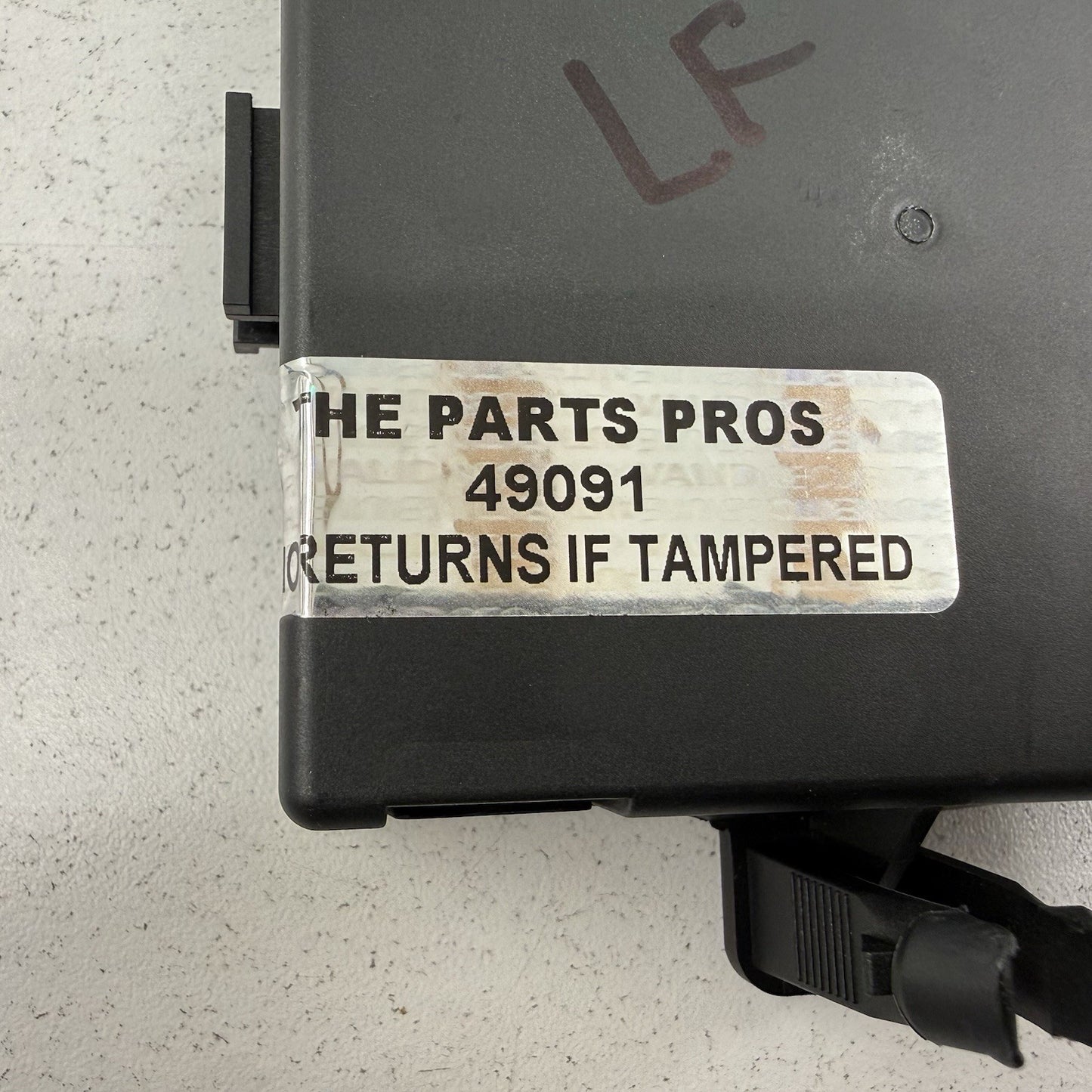 10-16 Mercedes W212 E350 Driver Left Front Door Control Module 2129004014 OEM