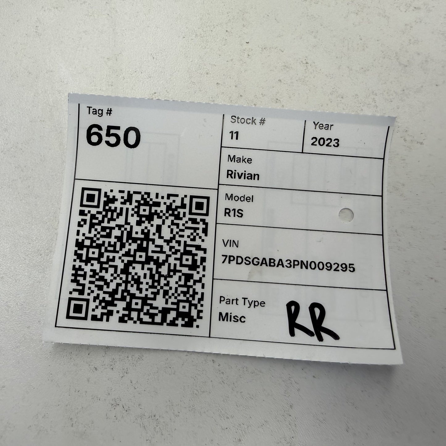 2022-2024 Rivian R1S R1T Right Rear Spindle Knuckle Hub Wheel Bearing OEM