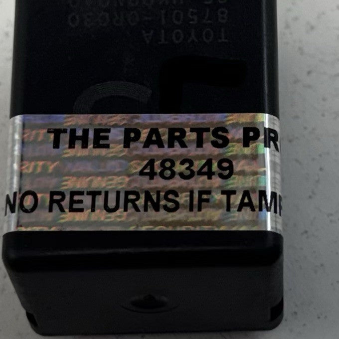 19-25 Toyota RAV4 Highlander Sienna Seat Heater Control Module 87501-0R030 OEM