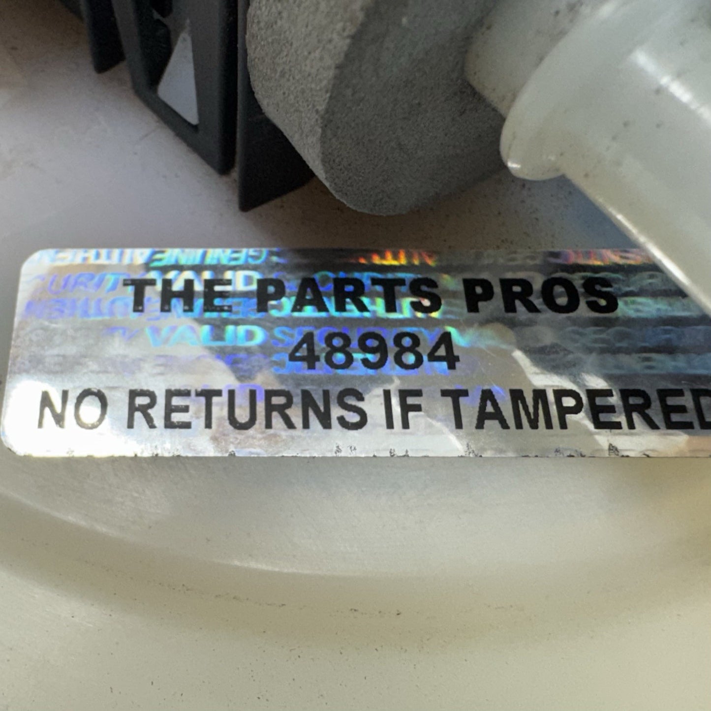 19-24 2500 3500 6.7L Diesel Exhaust Fluid DEF Pump Module Assembly 7660575AA OEM