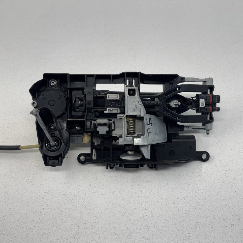 X1720754110 12-16 BMW M5 F10 Driver Left Front Exterior Door Handle Black OEM