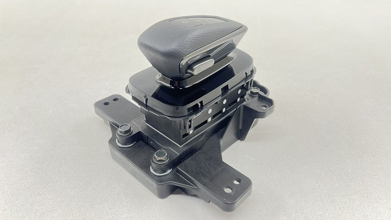 34901-6GP0A / 34901 6GP0A / 349016GP0A 22-25 NISSAN Z CENTER CONSOLE AUTO GEAR SHIFT SHIFTER ASSEMBLY 34901-6GP0A OEM