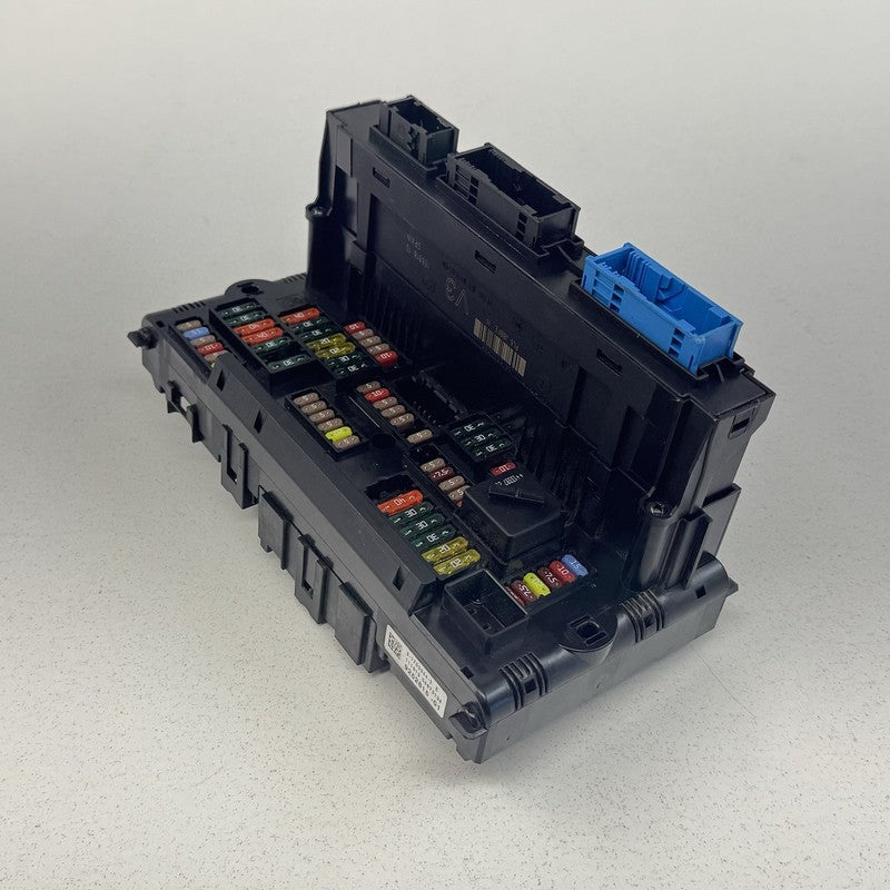BMW F06 F10 F12 F13 Front Power Distribution Fuse Box Relay Junction Box OEM