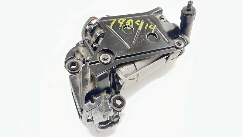 3D0 616 005 Q / 3D0616005Q 13-18 BENTLEY FLYING SPUR AIR SUSPENSION COMPRESSOR VALVE BLOCK ASSEMBLY OEM