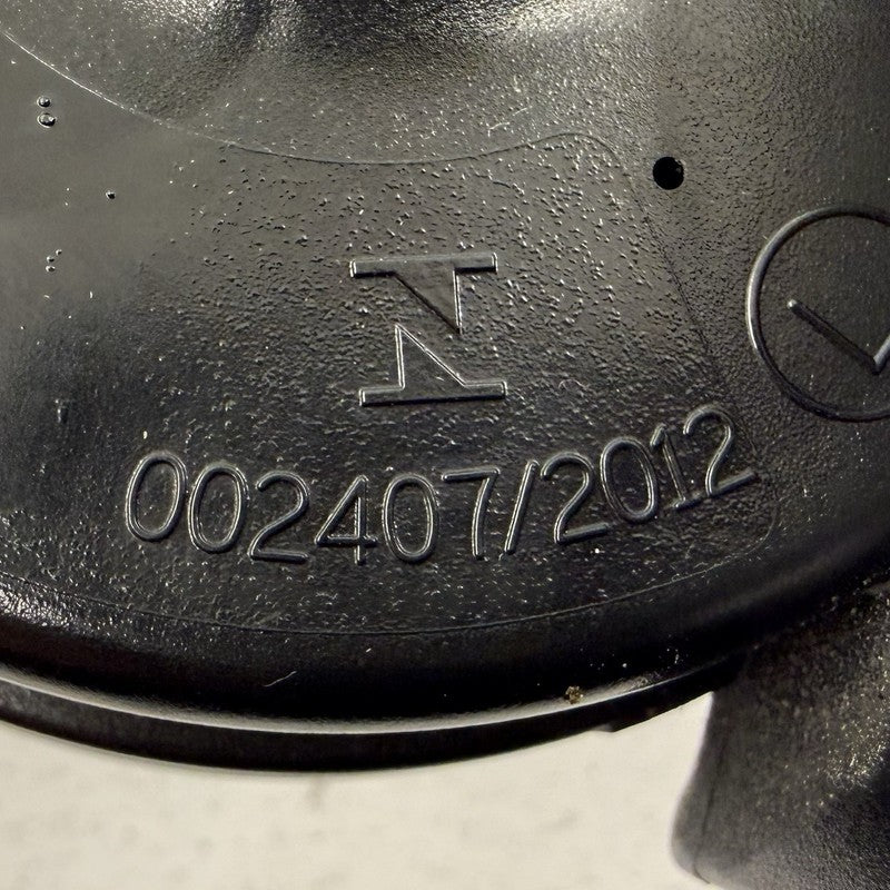 PR3T 13A803 AA / PR3T13A803AA 24-26 Ford Mustang Low High Note Pitch Tone Horn Siren Alarm Signal Pair OEM