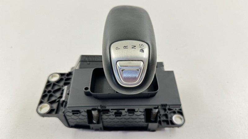 4H1 713 041 E / 4H1713041E 11-18 AUDI A8 S8 AUTOMATIC GEAR BOX SELECT SHIFTER SHIFT LEVER 4H1927731A OEM