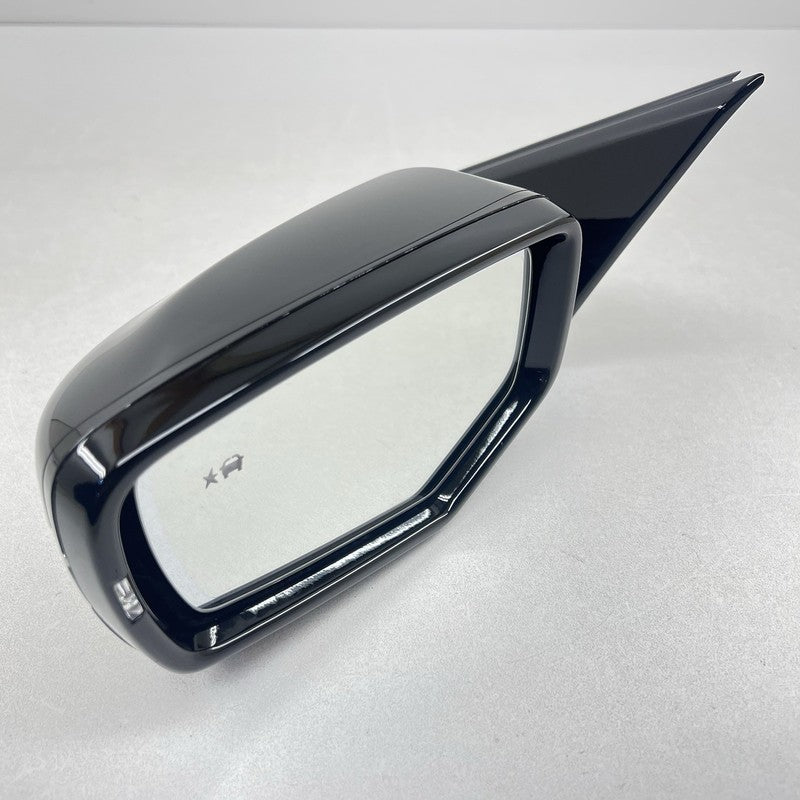 E11 038140 / E11038140 22-25 CADILLAC CT5 V BLACKWING LEFT DOOR MIRROR WITH CAMERA AND BLIND SPOT OEM