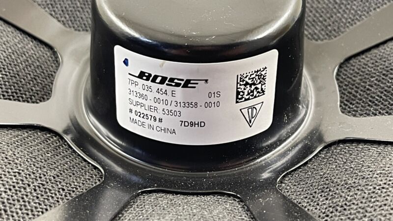 7PP.035.454.E / 7PP 035 454 E / 7PP035454E 10-16 PORSCHE PANAMERA LEFT OR RIGHT FRONT DOOR SPEAKER 7PP035454E OEM