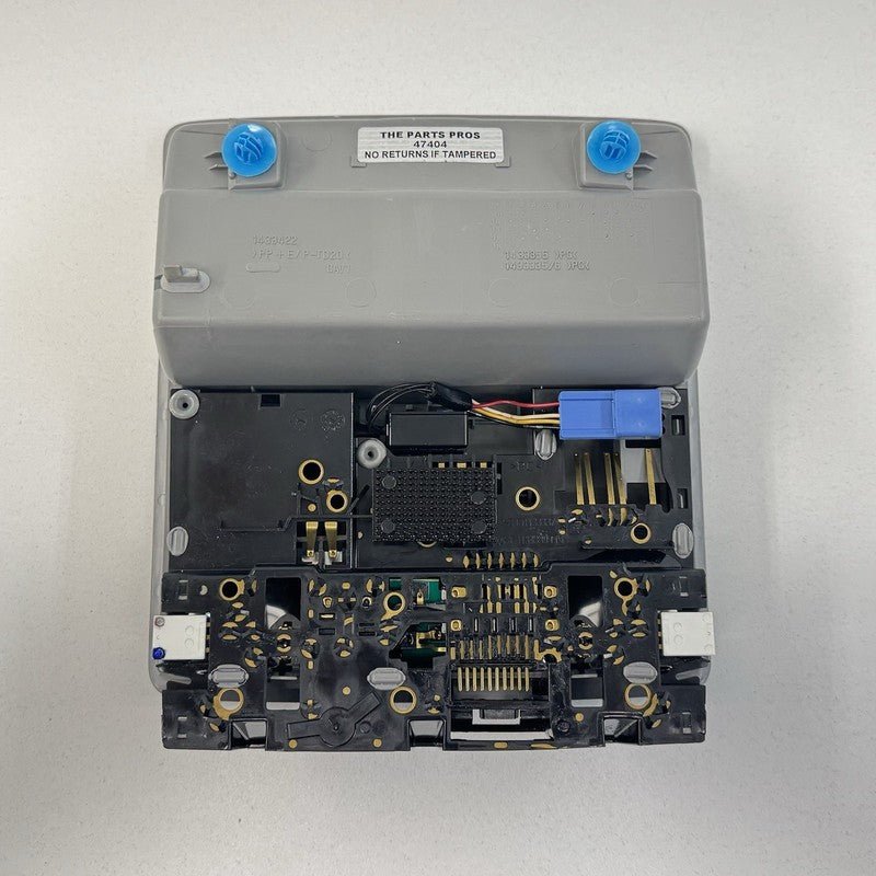 63650-48190 / 63650 48190 / 6365048190 08-13 Toyota Highlander Front Overhead Console Dome Reading Light Switch OEM