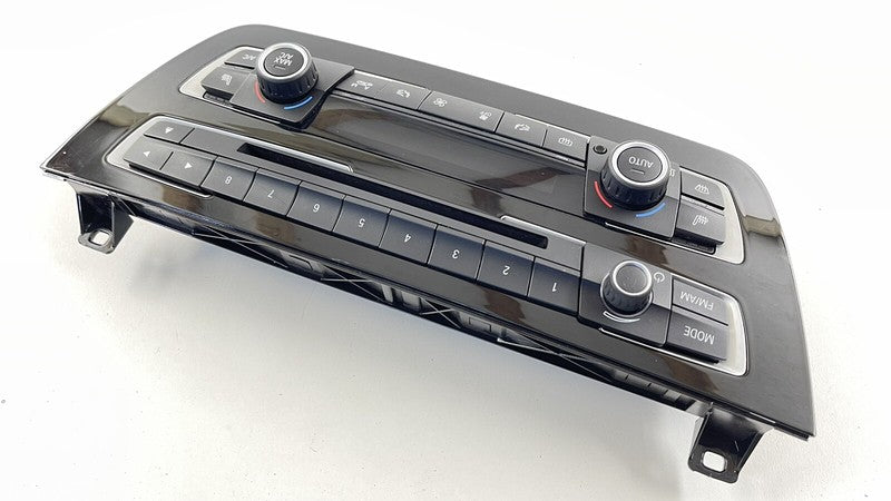 6411 9363546 / 6411 9363546 15-21 BMW M2 M3 M4 AC DUAL ZONE CLIMATE CONTROL CD CHANGER PLAYER CONTROL OEM