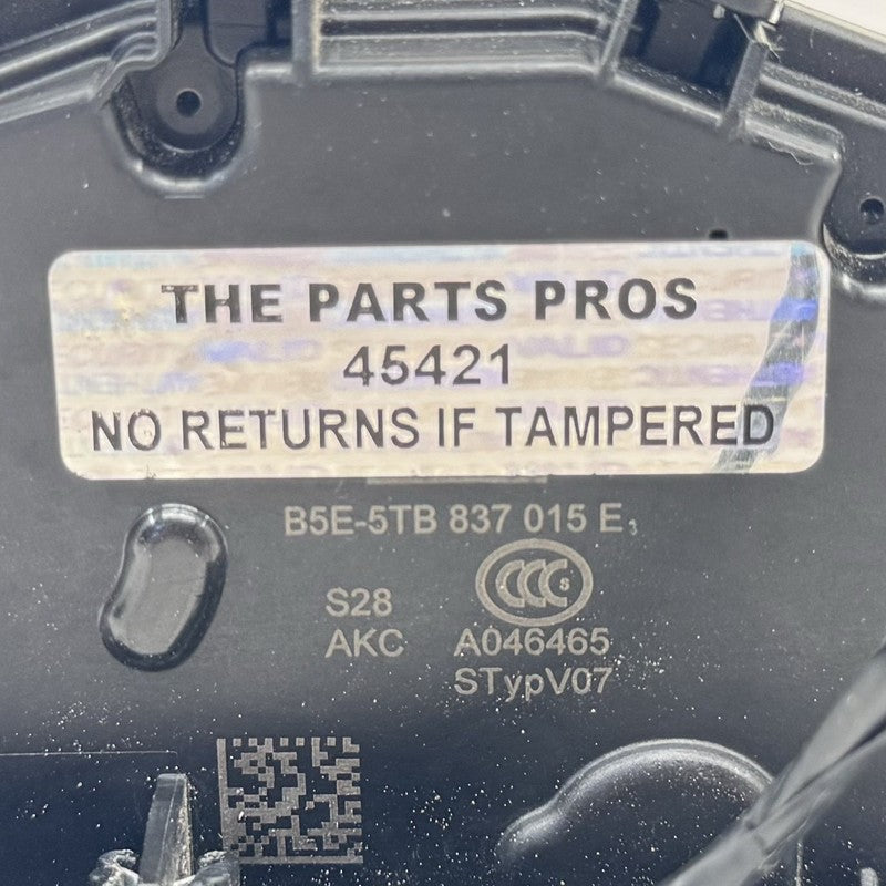 B5E-5TB 837 015 E 22-25 VOLKSWAGEN GOLF R MK8 DRIVER LEFT FRONT DOOR LATCH LOCK ACTUATOR OEM