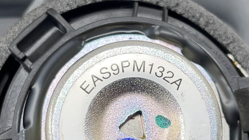 77130-3S5-A0 / 77130 3S5 A0 / 771303S5A0 24-25 ACURA INTEGRA TYPE S FRONT CENTER DASH SPEAKER WITH TRIM 77130-3S5-A0 OEM