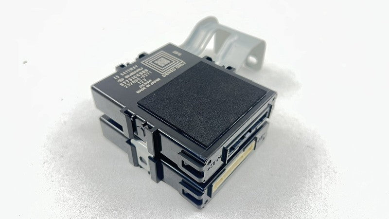 102320-0012 / 102320 0012 / 1023200012 22-25 TOYOTA GR86 FRONT CENTRAL GATEWAY & ES GATEWAY CONTROL MODULE PAIR OEM