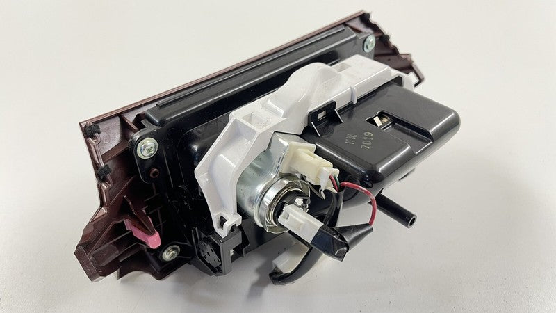 07-12 LEXUS LS460 FRONT CENTER CONSOLE ASHTRAY ASHT RAY LIGHTER SOCKET OEM