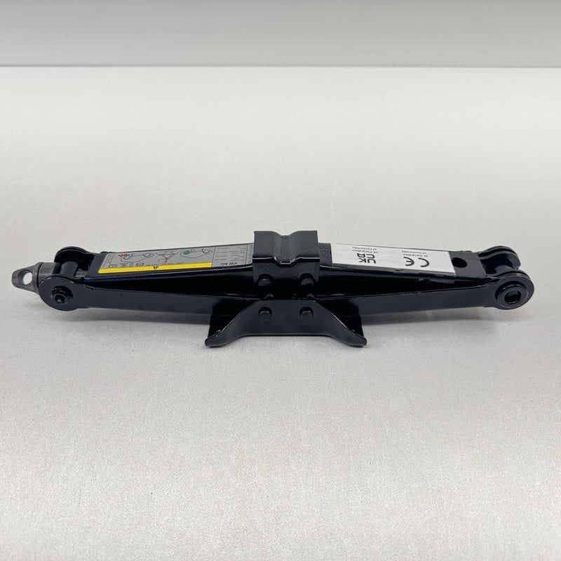 5N0.012.615.G / 5N0-012-615-G / 5N0 012 615 G / 5N0012615G 22-26 Volkswagen Golf MK8 Emergency Spare Tire Jack Lift Tool