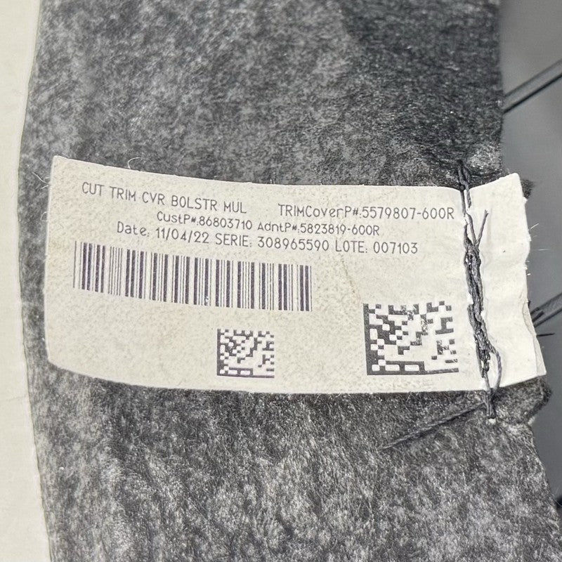 1093987057 22-25 CADILLAC CT5 V BLACKWING REAR SEAT SET COMPLETE UPPER & LOWER CUSHIONS OEM