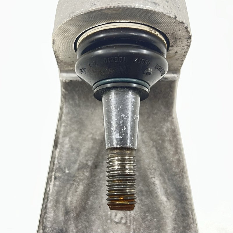 10237239 01-04 CORVETTE C5 Z06 LEFT FRONT SPINDLE KNUCKLE HUB WITH CONTROL ARM SET OEM