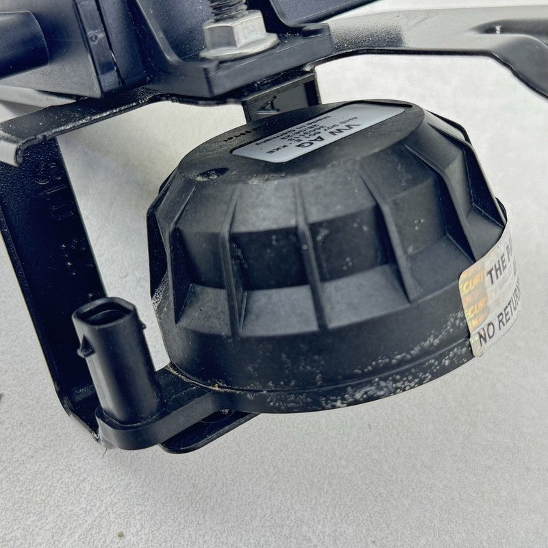 5H0-907-159-A / 5H0 907 159 A / 5H0907159A 22-25 VOLKSWAGEN GOLF R MK8 IMPACT SOUND CONTROL UNIT MODULE WITH SPEAKER OEM