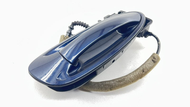 970.537.064.04 / 970 537 064 04 / 97053706404 10-16 PORSCHE PANAMERA PASSENGER RIGHT REAR EXTERIOR DOOR HANDLE ASSEMBLY 