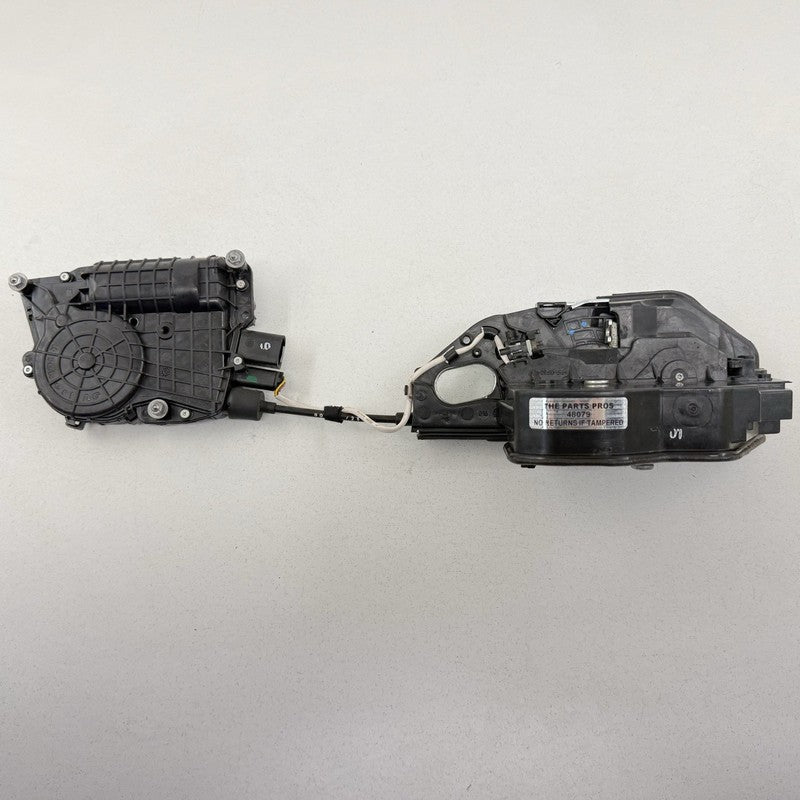 5A36E22 11-16 BMW M5 528 535 550 F10 Right Front Door Latch Lock Actuator Soft Close OEM
