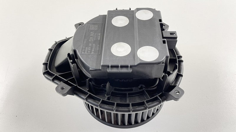 4S1.820.021 / 4S1 820 021 / 4S1820021 17-22 AUDI R8 PLUS HVAC AC AIR HEATER CORE BOX FAN BLOWER MOTOR 4S1 820 021 OEM