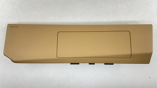 970.803.061.04 / 970 803 061 04 / 97080306104 10-16 PORSCHE PANAMERA LEFT FRONT LOWER KNEE AIRBAG AIR BAG SRS LUXOR BEIG