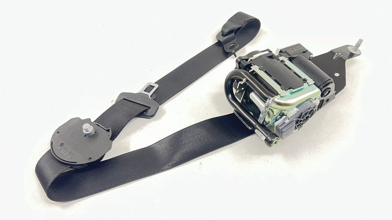 620048200 12-18 MERCEDES BENZ CLS550 W218 LEFT FRONT SEATBELT SEAT BELT RETRACTOR OEM