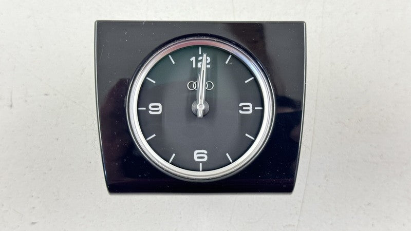 4H0 919 204 M / 4H0919204M 11-18 AUDI A8 CENTER DASH CLOCK ANALOG TIME 4H0919204M OEM
