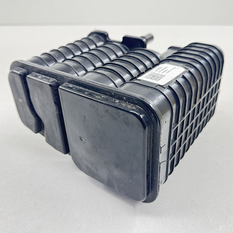 8452 4033 / 84524033 22-25 CADILLAC CT5 V BLACKWING FUEL EVAP VAPOR CHARCOAL EMISSION CANISTER OEM