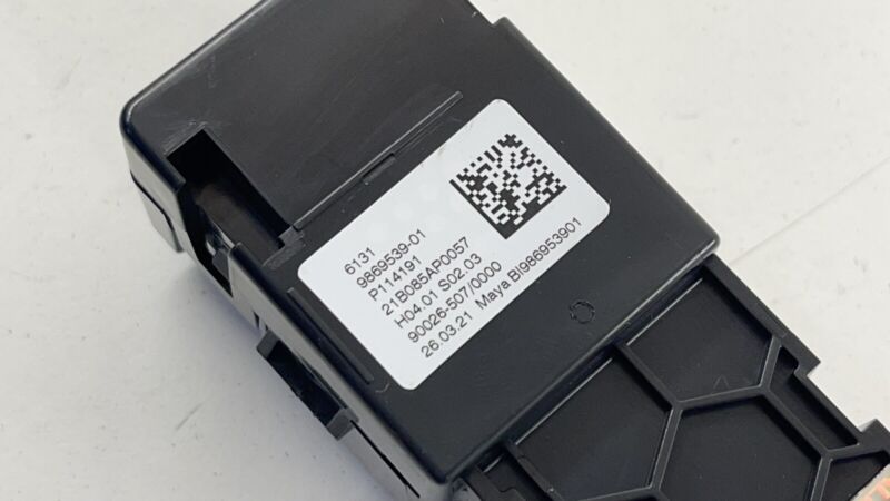 9869539 20-23 TOYOTA SUPRA RADIO VOLUME CONTROL INTERFACE PANEL MODULE 9869539 OEM